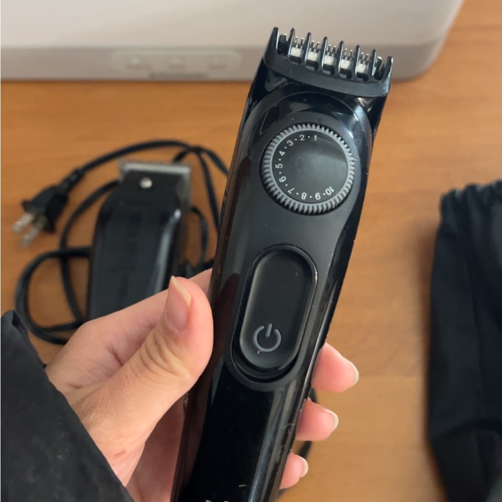 Braun Black Electric Hair Trimmer